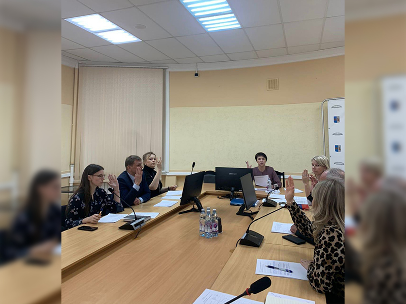 Сегодня в Администрации Боровичского муниципального района состоялось заседание Конкурсной комиссии по отбору заявок старост сельских поселений.